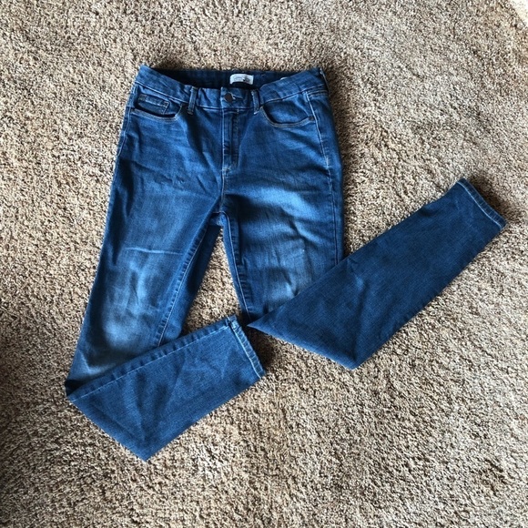 Jessica Simpson High Rise Skinny Jean / size 6/28 / - Picture 4 of 15